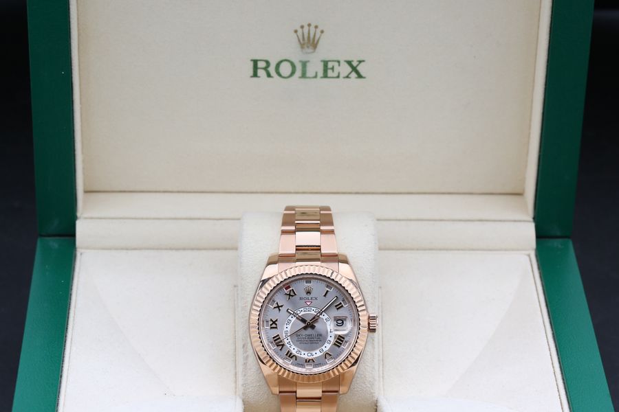 Rolex Sky-Dweller 326935